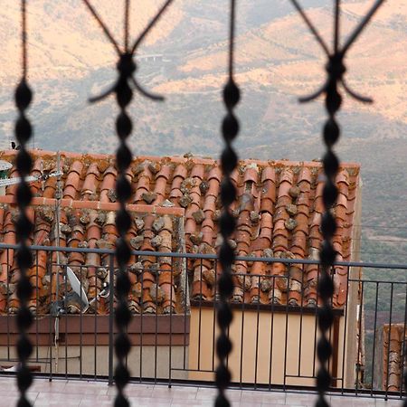 Aurusa - Casa Vacanze Pollina, Sicilia Autentica Villa Bagian luar foto